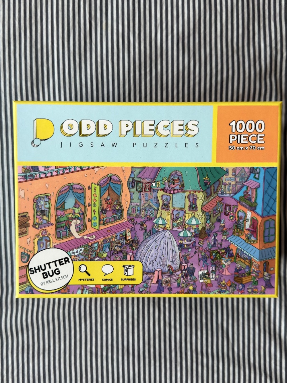 1000 piece Odd Pieces jigsaw puzzle "Shutterbug"